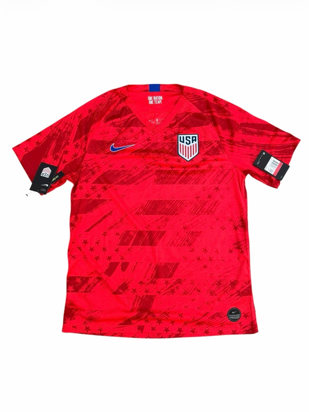 NIKE USA National Team Soccer Jersey
2019 NEW!! USMNT * Large
